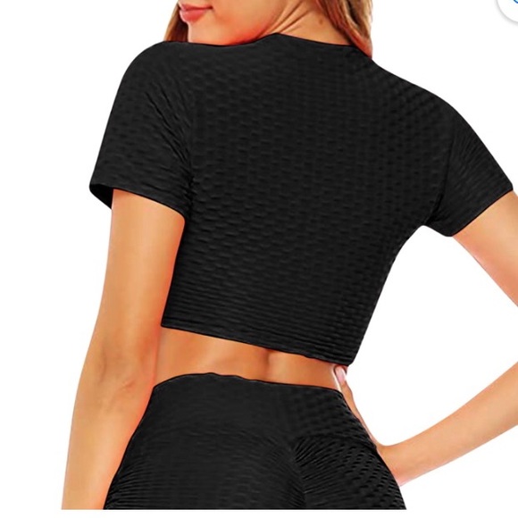 SET Honeycomb Textured High waist Scrunch Butt leggings & Drawstring Crop Top - Picture 3 of 9